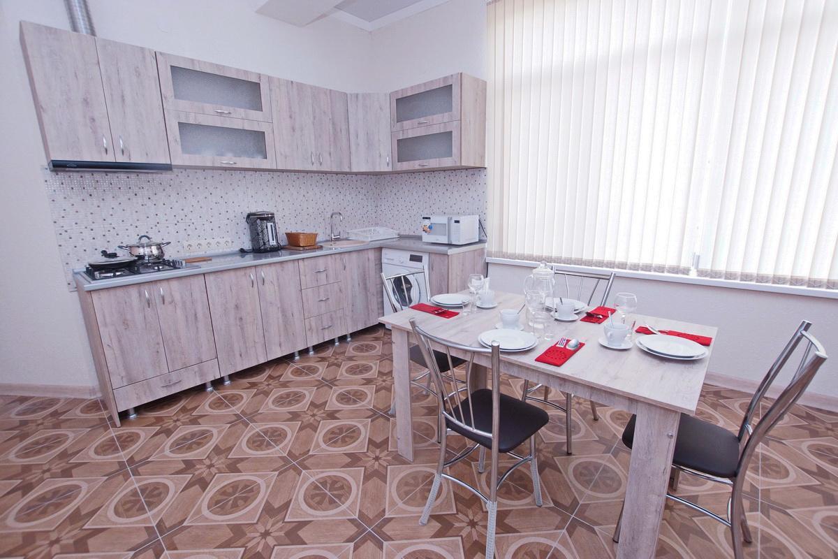 Guest House Belyi Lebed Sochumi Exterior foto